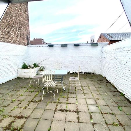 Au Logement Mosan Namur Bagian luar foto