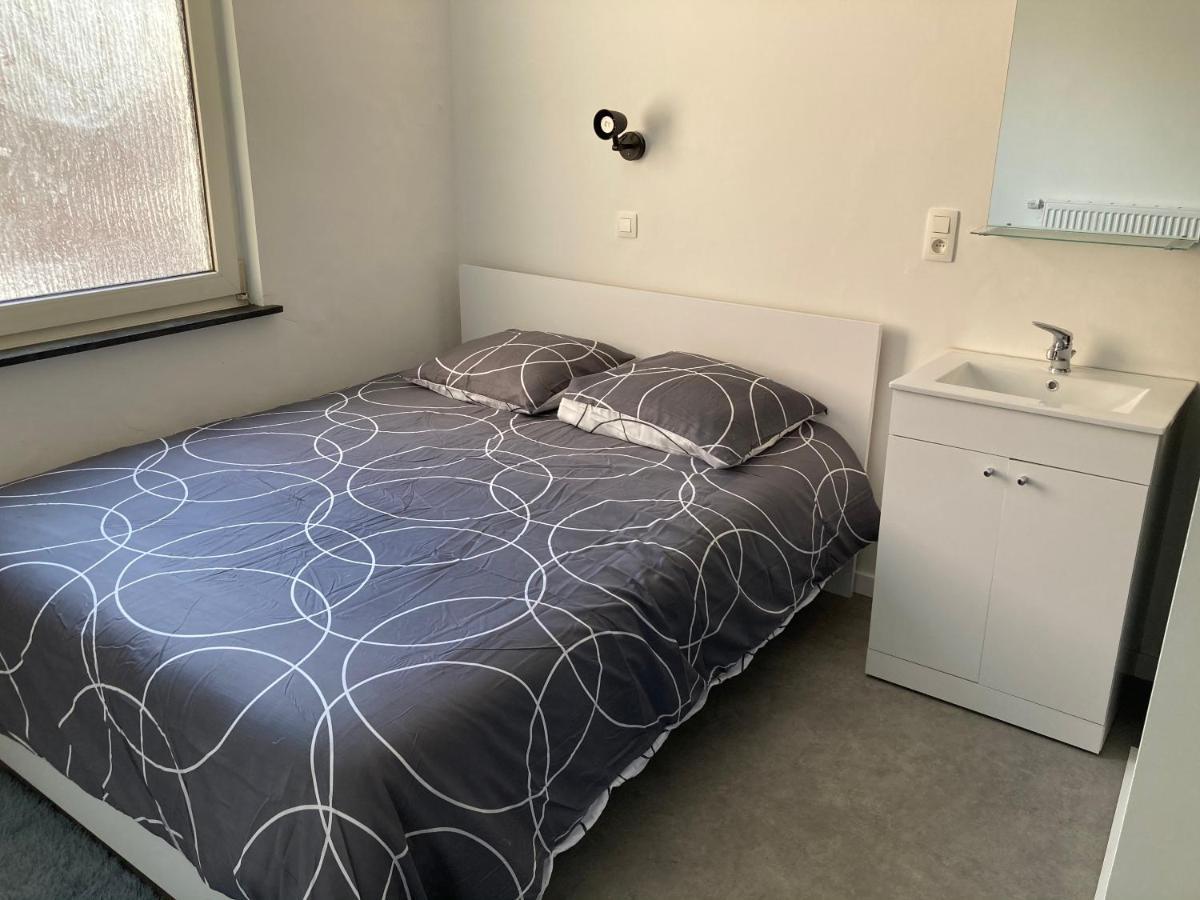 Au Logement Mosan Namur Bagian luar foto
