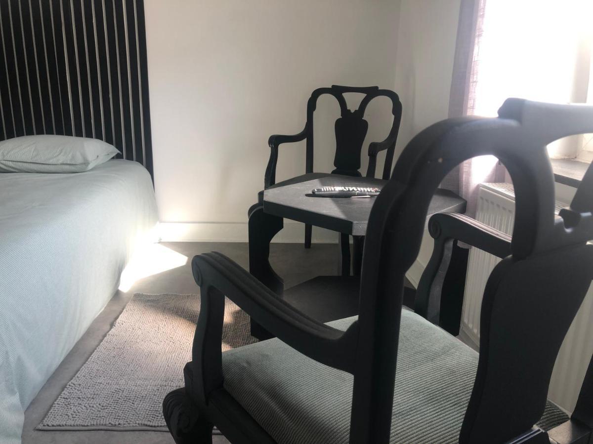 Au Logement Mosan Namur Bagian luar foto