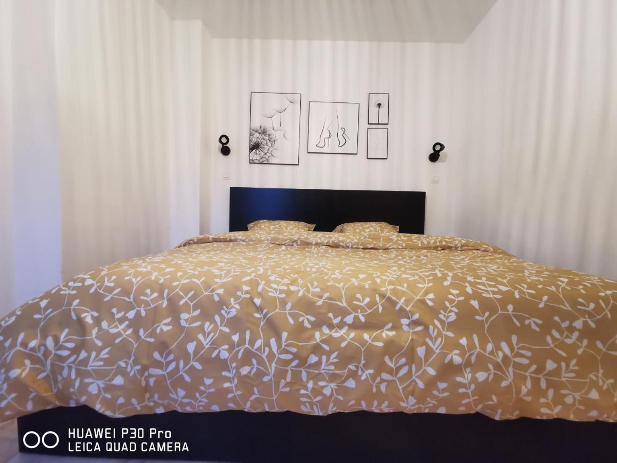 Au Logement Mosan Namur Bagian luar foto
