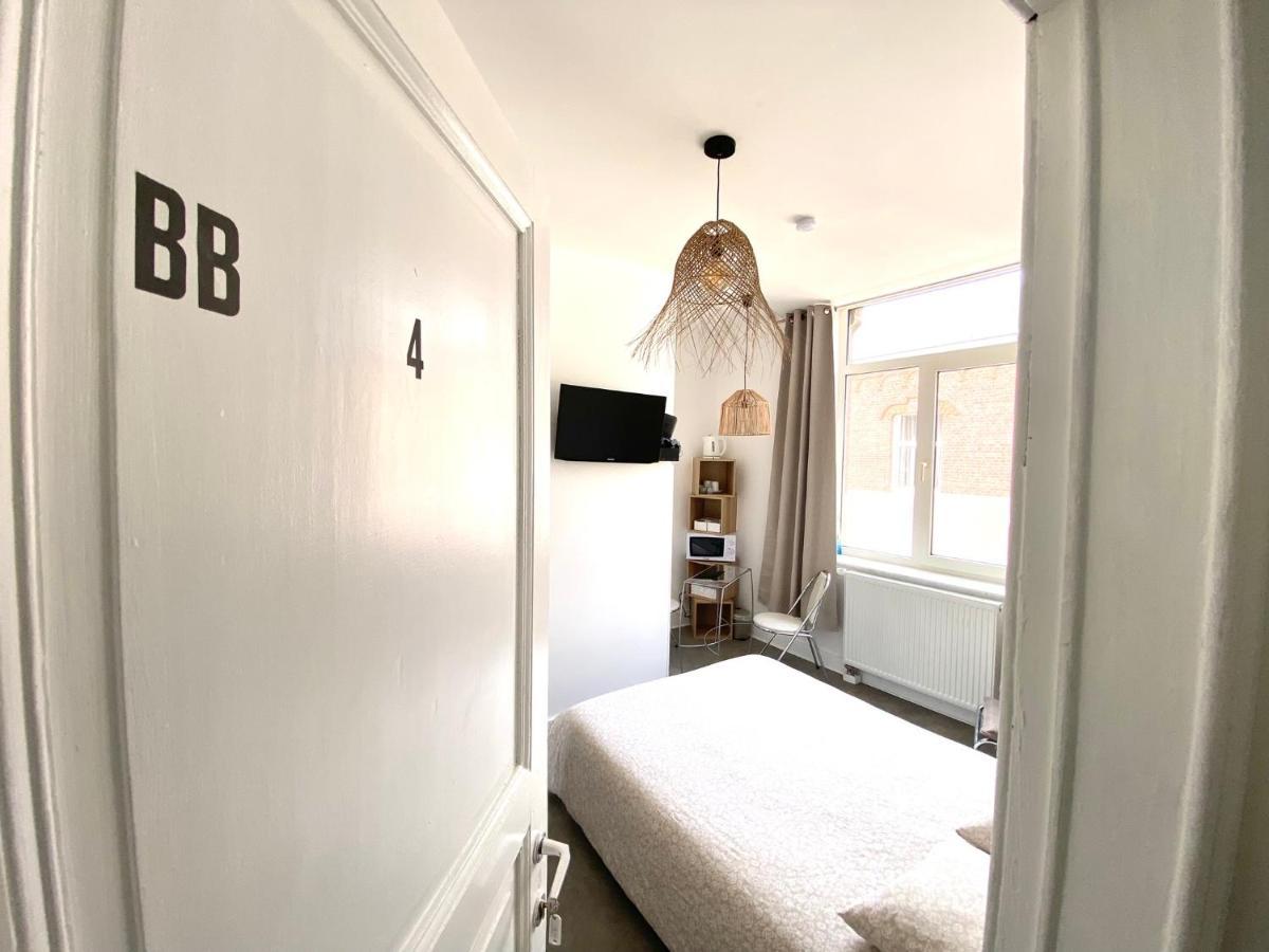 Au Logement Mosan Namur Bagian luar foto