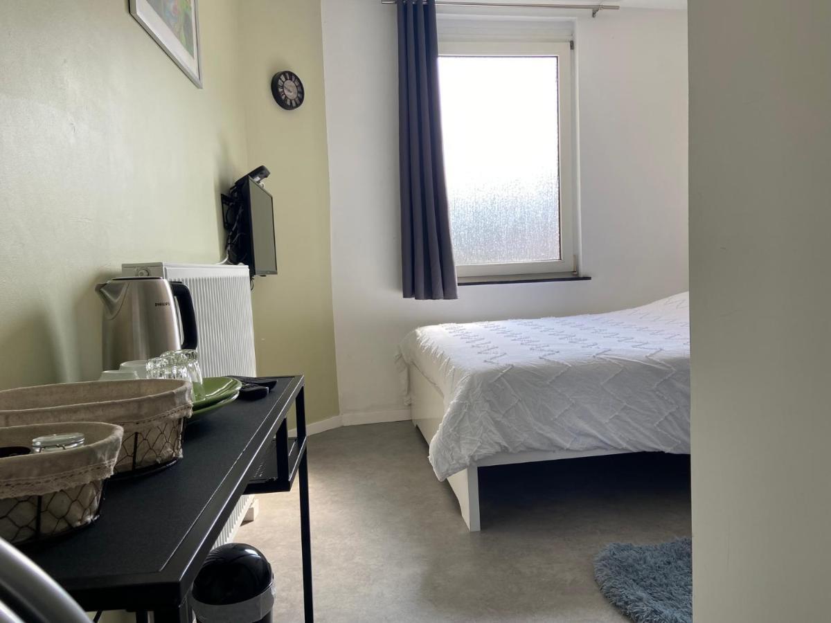 Au Logement Mosan Namur Bagian luar foto